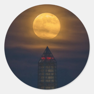 Adesivo Redondo Supermoon sobre o monumento de Washington
