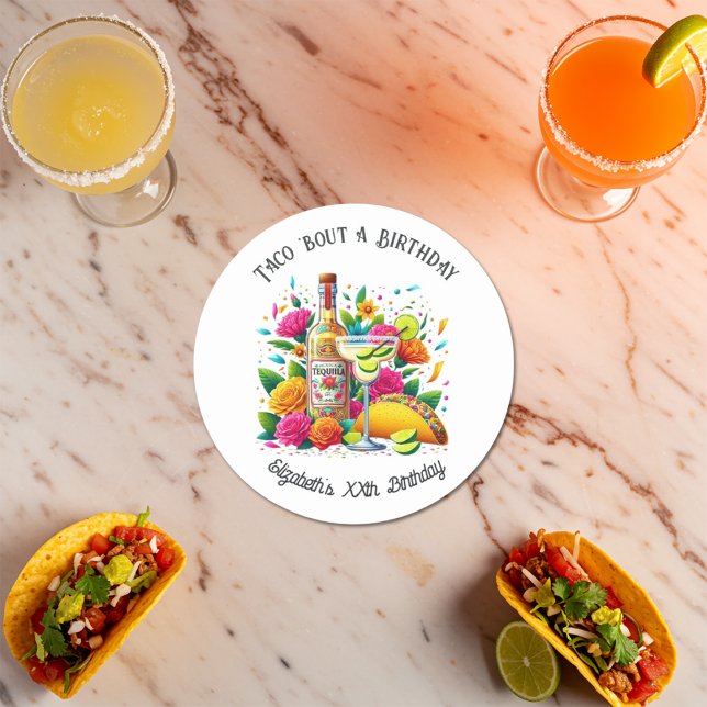Adesivo Redondo "Taco 'Bout a Birthday' Fiesta (“Taco ’Bout a Birthday” Fiesta Classic Round Sticker)