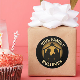 Adesivo Redondo This Family Believes Christian Nativity Scene