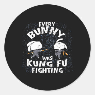 Adesivo Redondo Todo Coelhinho Era um Ninja de Kung Fu Lutando Kar