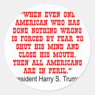 Adesivo Redondo Todos Os Americanos Estão Em Perigo