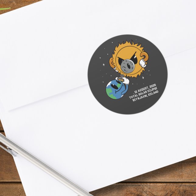 Adesivo Redondo Total Solar Eclipse 2026 Iceland Photobomb (Edit city, or other text, to personalize.  All text editable.  Matching items available)