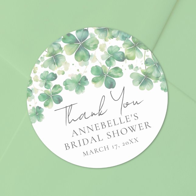 Adesivo Redondo Trevo de Três Folhas Chuveiro de Noiva do Dia de S (Shamrock Clover St. Patrick's Day Bridal Shower Classic Round Sticker)