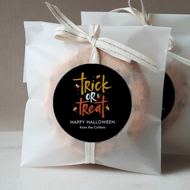 Adesivo Redondo Trick ou Treine o Dia das Bruxas de Milho Doce (Criador carregado)