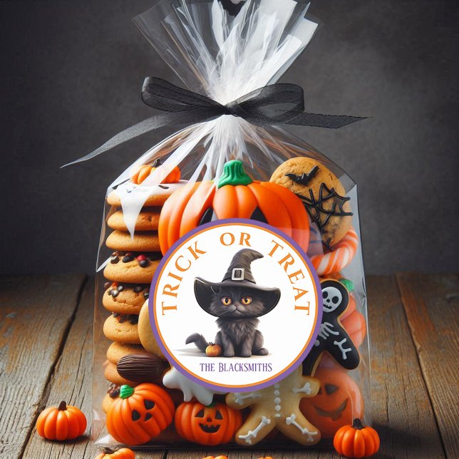 Adesivo Redondo Truque de Halloween ou trato de bruxa negra (HALLOWEEN STICKERS)