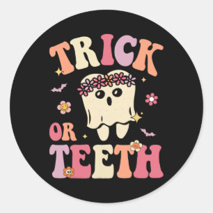 Adesivo Redondo Truque Ou Dentes Fantasma Groovy Dental Halloween
