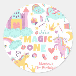 Adesivo Redondo Um aniversário de magia de unicórnio do Pastel Rai