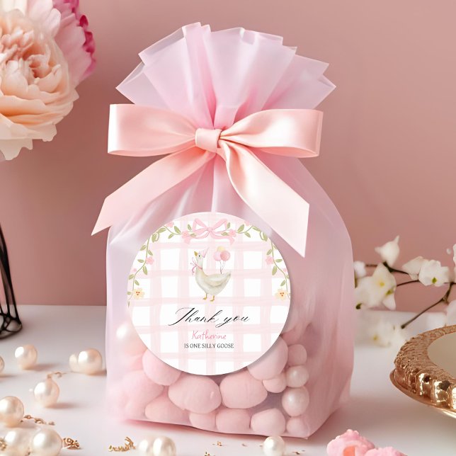 Adesivo Redondo Um Bobo ganha primeiro aniversario de pata rosa co (Criador carregado)