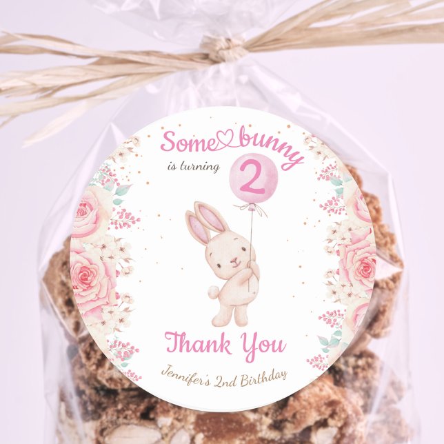 Adesivo Redondo Um coelhinho é dois! Segundo aniversário Rosa Meni (Criador carregado)