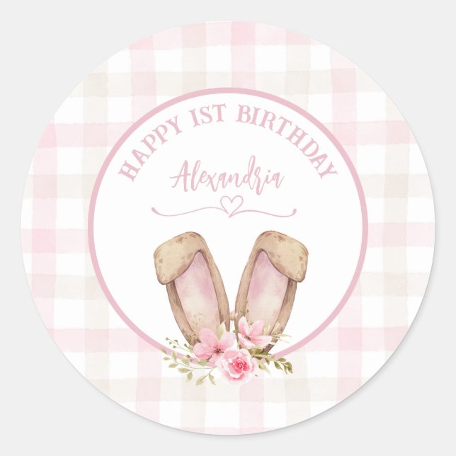 Adesivo Redondo Um Coelhinho Está Transformando Uma Menina Rosa (Frente)