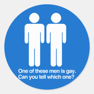 ADESIVO REDONDO UM DESSES HOMENS É GAY, VOCÊ PODE DIZER QUAL DELES