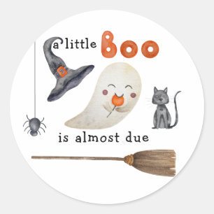 Adesivo Redondo Um pequeno Boo está prestes a ser Chá de fraldas