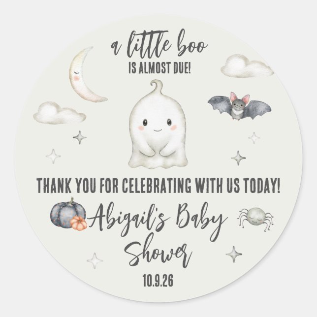 Adesivo Redondo Um pequeno BOO está quase a chegar! Chá de fraldas (Frente)