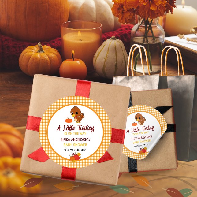 Adesivo Redondo Um Pequeno Chá de fraldas Da Turquia Cai Na Ação D (Criador carregado)