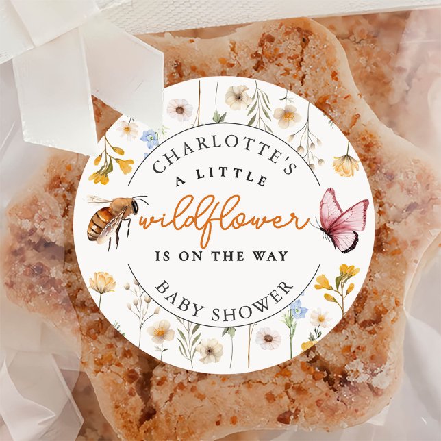 Adesivo Redondo Um pequeno Chá de fraldas de flor selvagem (Criador carregado)