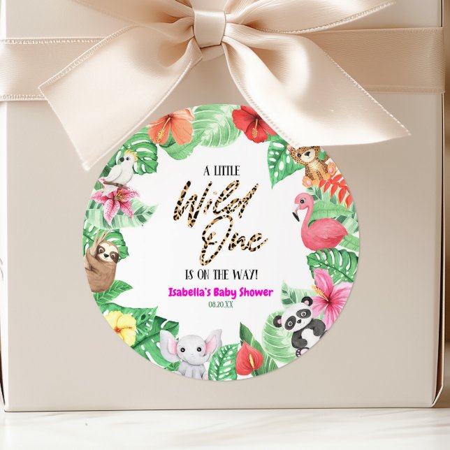 Adesivo Redondo Um Pequeno Chá de fraldas Tropical Animal (Criador carregado)