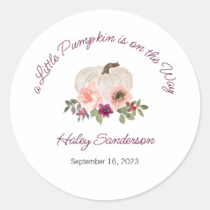 Adesivo Redondo Um Pequeno Pumpkin está no caminho Rótulos, Pinhei
