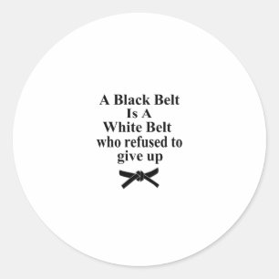 Adesivo Redondo uma cinta preta é um karatê branco tae kwon do