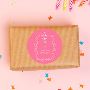 Adesivo Redondo Uma Festa de aniversário Rosa Martini, Um Pouco Ma