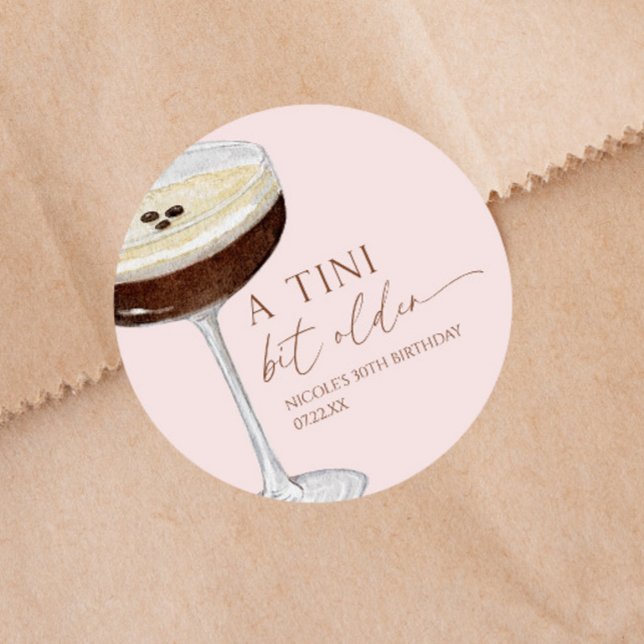 Adesivo Redondo Uma Festa de aniversário Tini Bit Antigo Expresso  (Criador carregado)