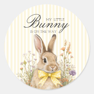 Adesivo Redondo Uma fofa pequena Chuva de Bebê Bunny Floral Laço A