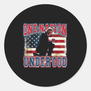 Adesivo Redondo Uma Nação Sob Deus Trump Reza Jesus Bandeira Dos E