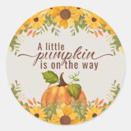 Adesivo Redondo Uma Pequena Abóbora Está A Caminho Do Chá de frald