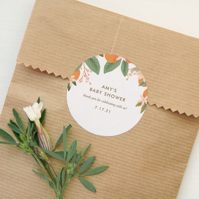 Adesivo Redondo Uma pequena utilidade está no caminho do Chá de fr (Criador carregado)