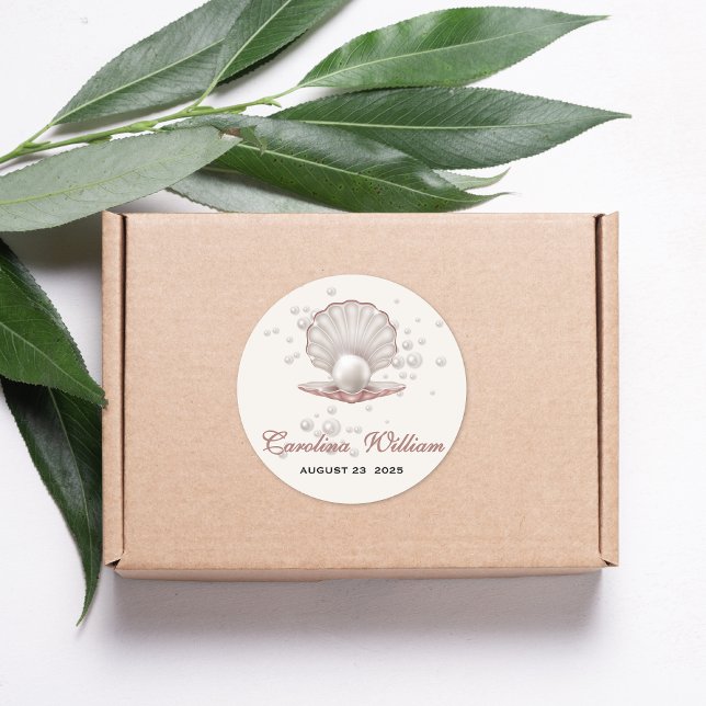 Adesivo Redondo uma pérola sob o chá de fraldas do mar (Criador carregado)