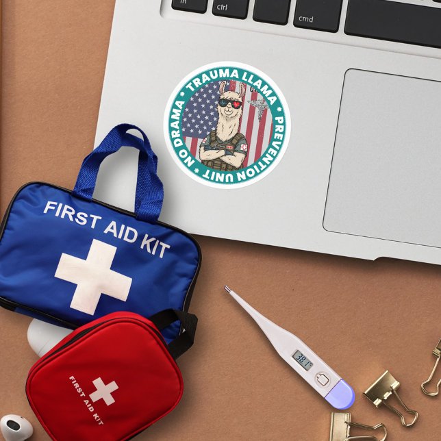 Adesivo Redondo Unidade médica de Prevenção de Trauma Llama Funny (Funny Medical Round Sticker Trauma LLama For your EMS gear with this Trauma Llama Prevention Unit )