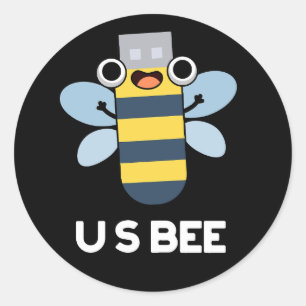 Adesivo Redondo US Bee Engraçado USB Trocadilho Técnico Fundo Escu