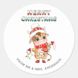 Adesivo Redondo Vaca de Natal bonita vestindo roupa de inverno