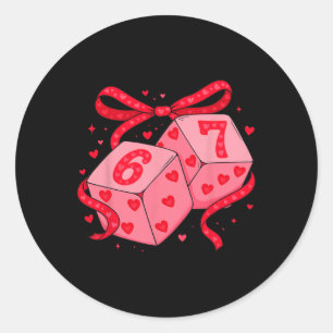 Adesivo Redondo Valentine Six Seven Dados Fofos Coquete Laço Coraç
