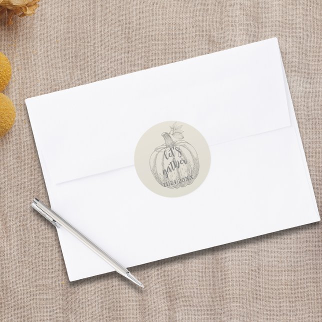 Adesivo Redondo Vamos Reúne Pumpkin Russo Elegante Ação de Graças (Let's Gather Elegant Rustic Pumpkin Thanksgiving Sticker)