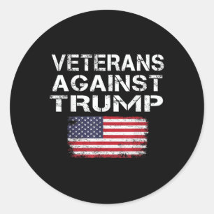 Adesivo Redondo Veteranos Contra Trump Tee - Vetes Militares Contr