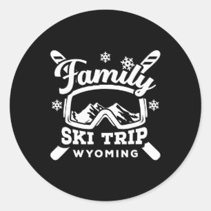 Adesivo Redondo Viagem de Esqui Retro Família Wyoming Grupo de Nev