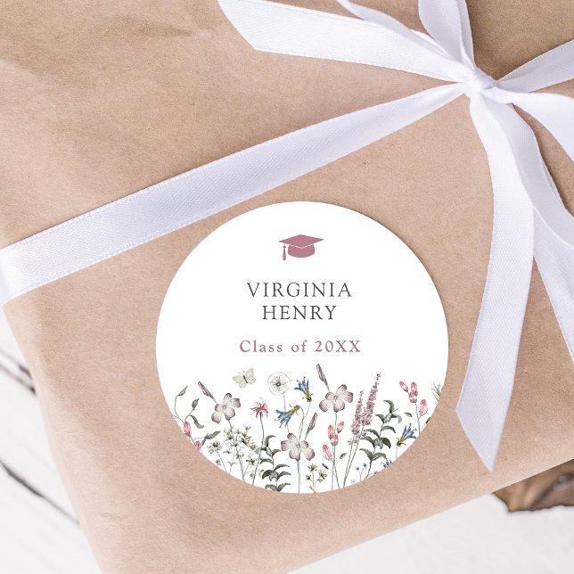 Adesivo Redondo Vinheta de Graduação Floral Pastel (Pastel Floral Graduation Sticker by Painted Paperie
)