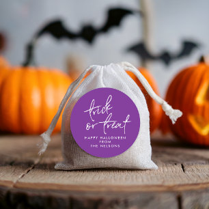 Adesivo Redondo vinheta de mala para o Dia das Bruxas