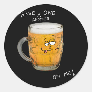 Adesivo Redondo vinheta de monstro de cerveja