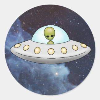 Adesivo Redondo Vinheta de OVNI Alienígena de Saucer Voadora