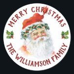 Adesivo Redondo Vintage Felry Christmas Papais noeis Personalizado<br><div class="desc">Adicione um toque festivo aos envelopes de Natal e embrulhe de presente com este adesivo de Santa Cláusula. Papais noeis estão no centro com um chapéu vermelho feito de pelo e de Holly. Feliz Natal está escrito acima em texto curvo. Seu nome está escrito abaixo em texto curvo. Duas fotos...</div>
