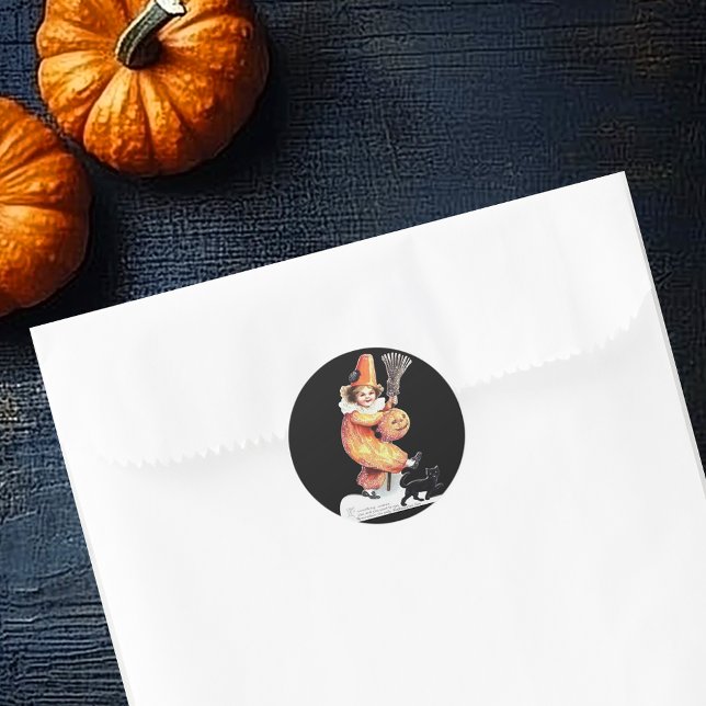 Adesivo Redondo Vintage Halloween Fumota Fumante (Vintage Halloween Sparkling Costume Party Classic Round Sticker)