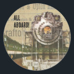 Adesivo Redondo Vintage Locomotive Train Steam Railroad<br><div class="desc">Este legal design de trem Steampunk apresenta uma locomotiva a vapor antiquada com fontes e nomes de estações vintage. Excelente para Dia de os pais,  qualquer um que goste de trens,  ou qualquer evento Steampunk.</div>