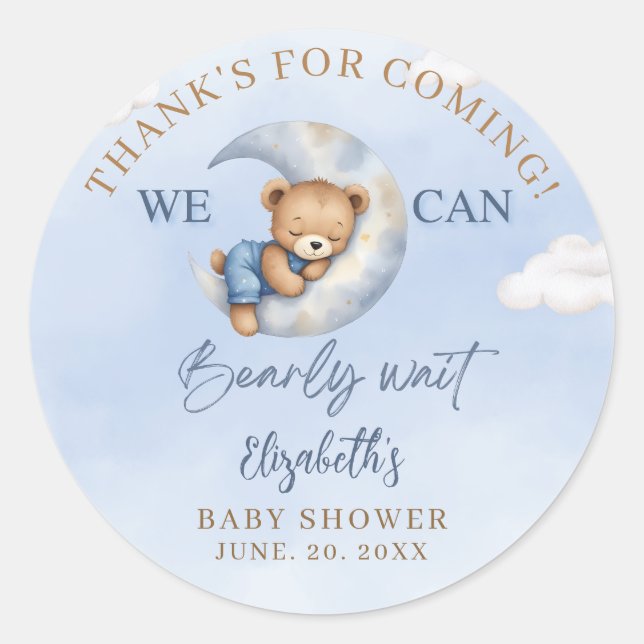 Adesivo Redondo We can Bearly wait - Cute Bear Baby shower boy (Frente)