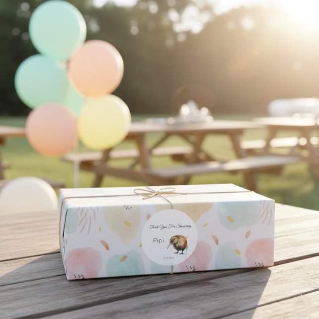 Adesivo Redondo Whimsical Kiwi Bird Baby Shower | Sweet Pipi (Criador carregado)