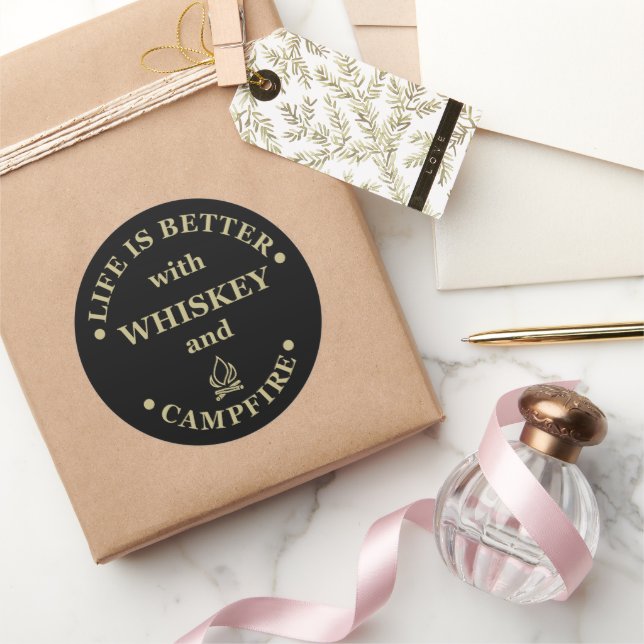 Adesivo Redondo Whiskey cita discursos engraçados de camping campe (Presentear)