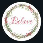 Adesivo Redondo Winter Greenery Berries Wreath Christmas Acredita<br><div class="desc">Vestido elegante e moderno e festivo,  selante de presente para o Natal,  com o texto "Acredite" na caligrafia vermelha e um verde-inverno na moda e uma coroa de frutas. Desenvolvido exclusivamente para você pelo Happy Dolphin Studio. Se precisar de ajuda ou produtos correspondentes,  entre em contato conosco em happydolphinstudio.com.</div>
