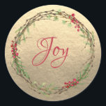 Adesivo Redondo Winter Greenery Berries Wreath Christmas Joy Doura<br><div class="desc">Vedante de envelope festivo, elegante e moderno, ou adesivo de presente para o Natal, com o texto "Joy" na caligrafia vermelha e um verde-inverno de na moda e uma coroa de frutas num fundo de ouro de champanhe. Desenvolvido exclusivamente para você pelo Happy Dolphin Studio. Se precisar de ajuda ou...</div>