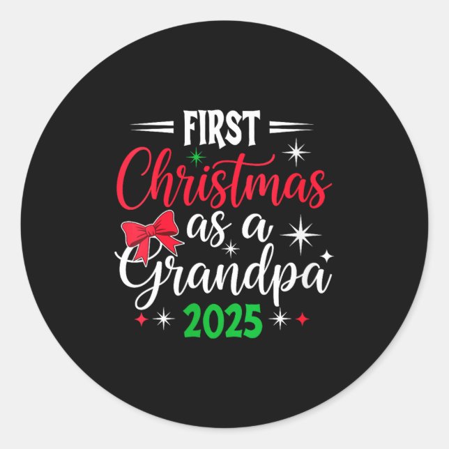 Adesivo Redondo Womens Funny First Christmas As Grandpa 2025 Match (Frente)
