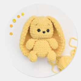 Adesivo Redondo Yellow Crochet Bunny – Cozy Handmade